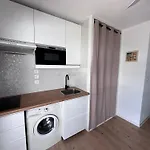 Beau Climatise En Bord De Et Wi-fi Apartament *