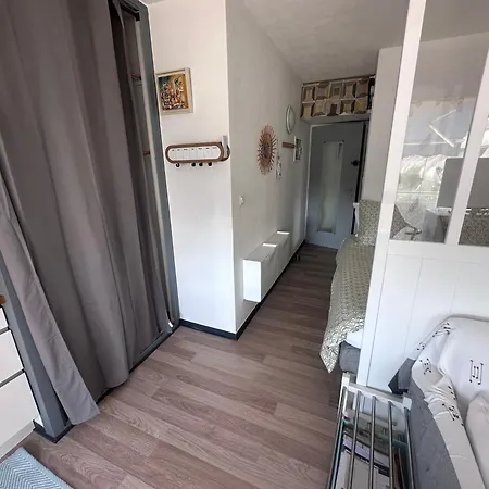 Beau Climatise En Bord De Et Wi-fi Apartment *