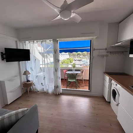 Apartament Beau Climatise En Bord De Et Wi-fi Le Grau-du-Roi